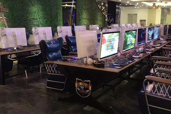 網吧沙發污漬清潔全攻略 高效去污，還原本色